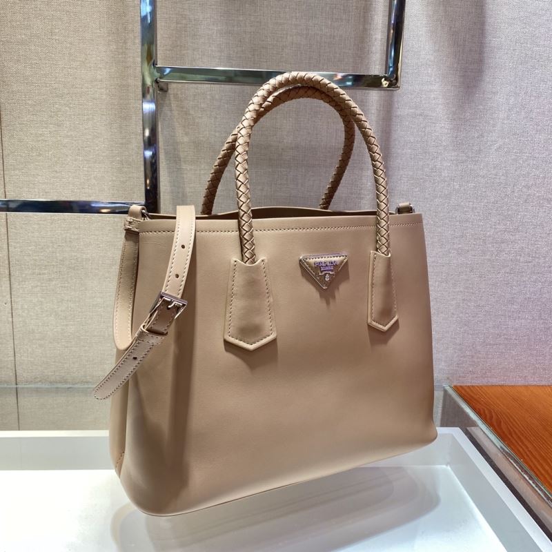 Pra*a top handle bags